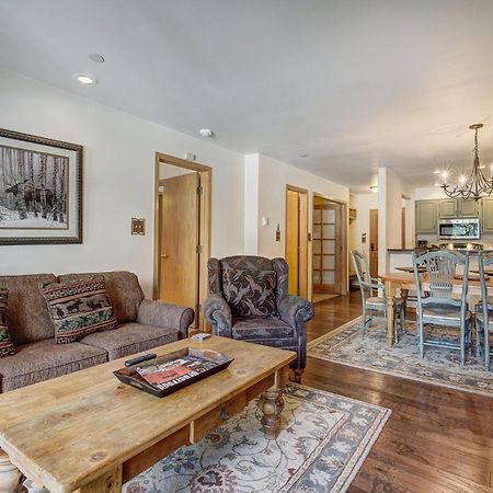 Townsend Place Бийвър Крийк Екстериор снимка