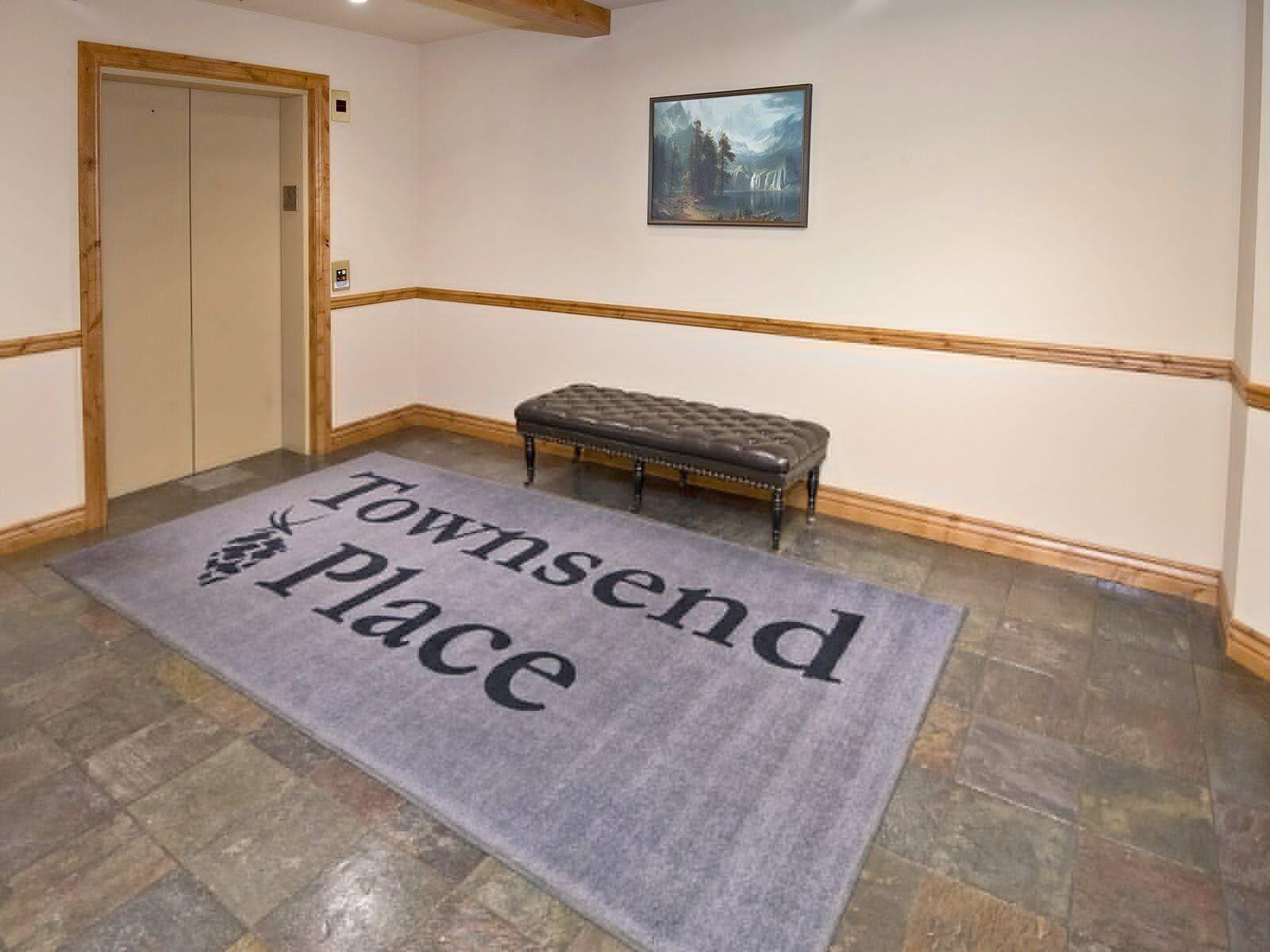 Townsend Place Бийвър Крийк Екстериор снимка