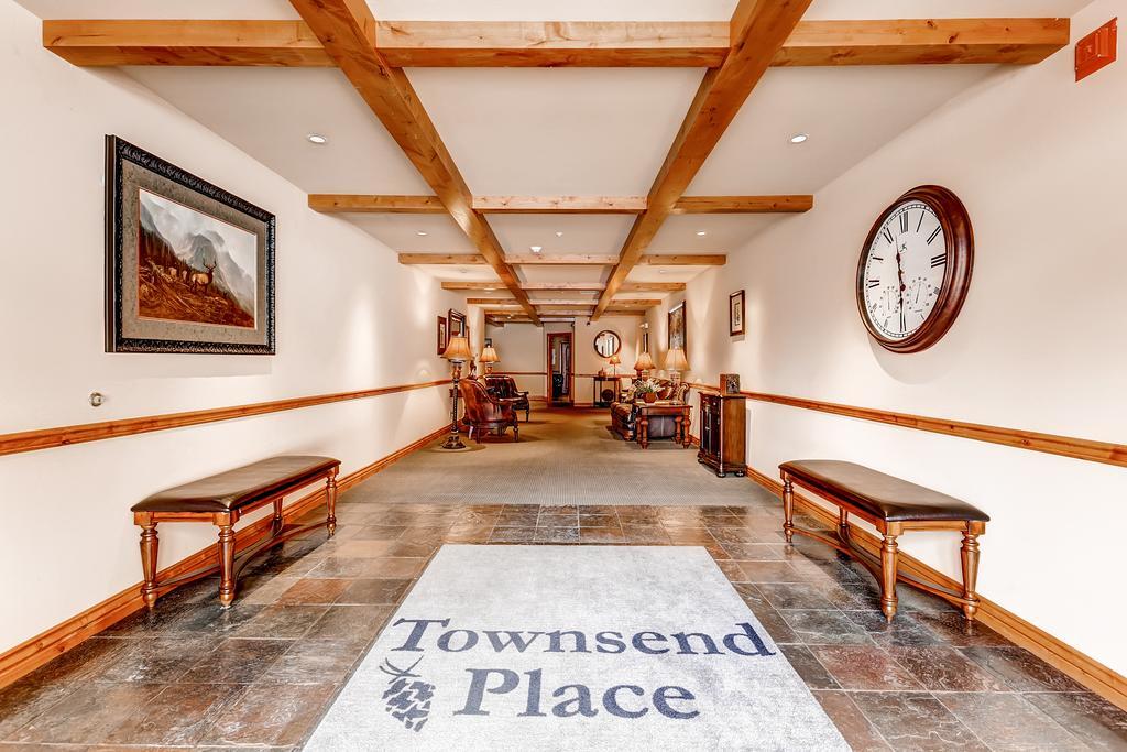 Townsend Place Бийвър Крийк Екстериор снимка